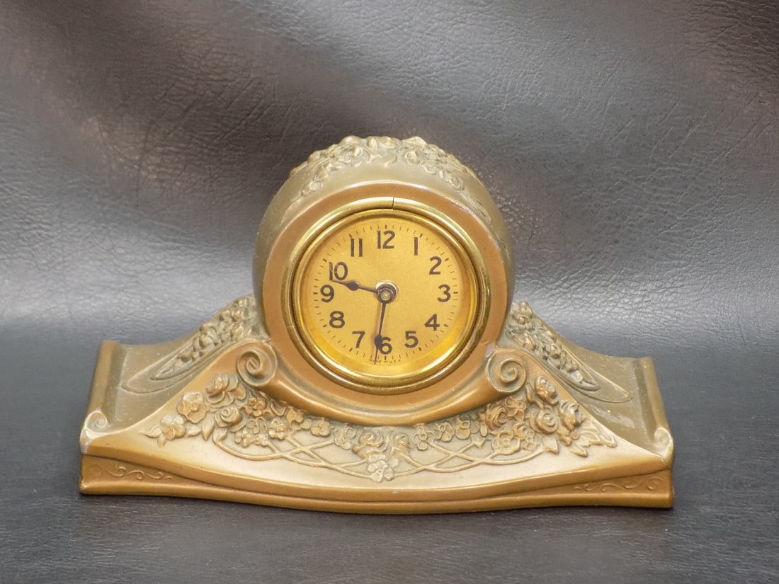 Fancy antique floral decorated small mantle clock (1 of 7)