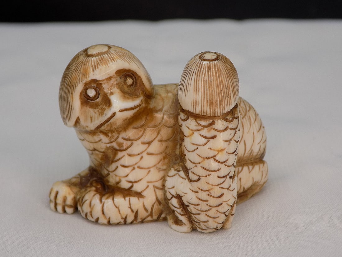 Very nice vintage Oriental carved Netsuke (1 of 6)