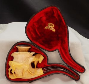 Fabulous antique hand carved Meerschaum pipe with horses