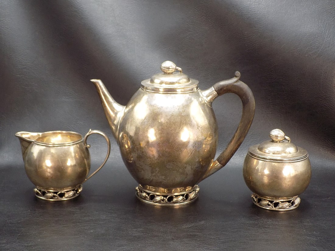 Lovely vintage Georg Jensen sterling silver three piece tea set (1 of 10)