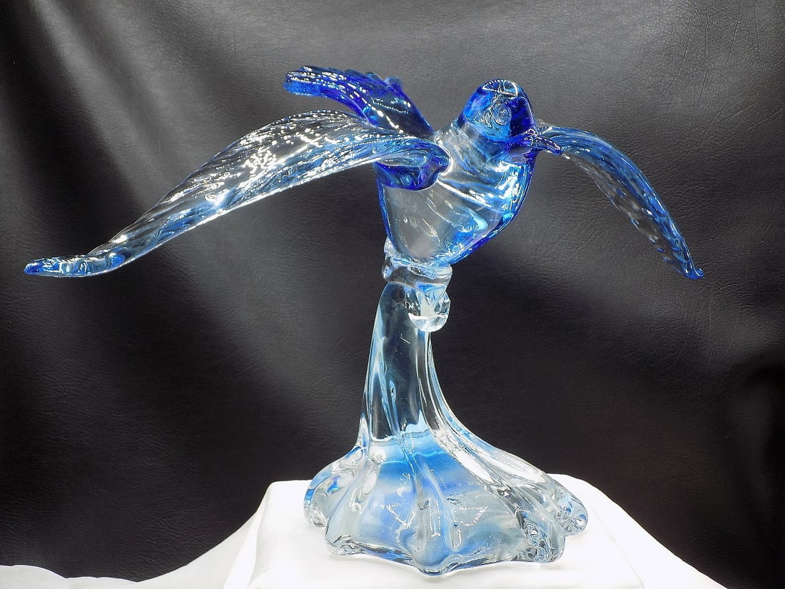 Beautiful midcentury modern signed Murano large art glass bird (1 of 10)