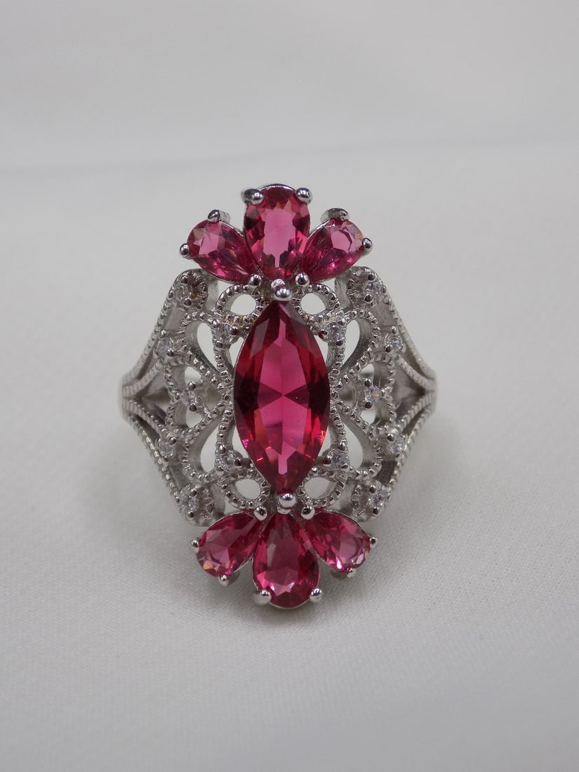Beautiful 6 cwt ruby and topaz sterling silver ring (1 of 5)