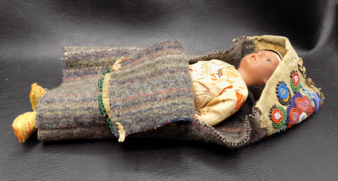 Fabulous vintage Native American Indian doll in beadwork papoose (1 of 9)