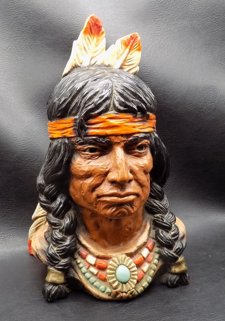 1966 Native American Indian bust Universal Statuary Corp (1 of 6)