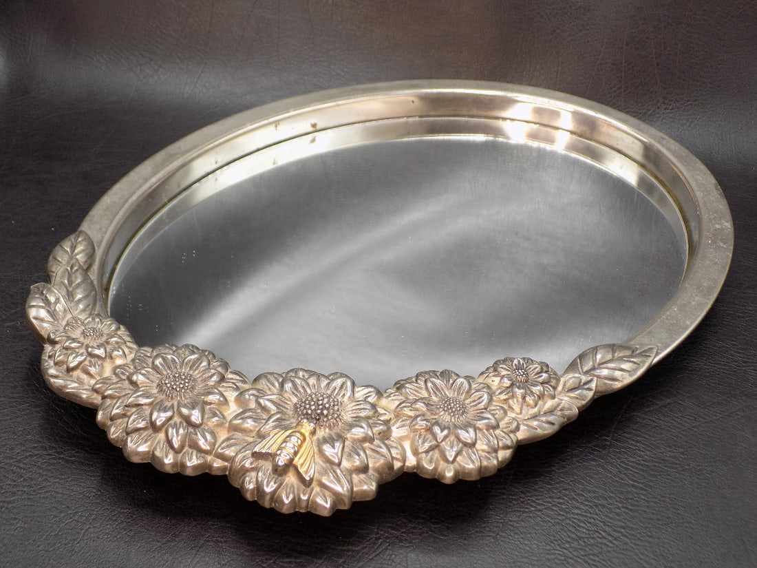 Vintage silverplated dressing mirror with bee in flowers (1 of 4)