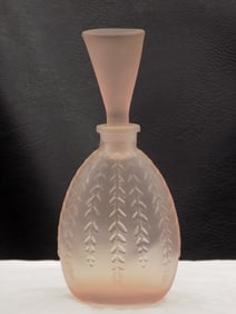 Pretty Art Deco pink satin art glass perfume bottle
