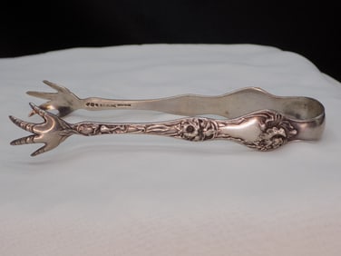 Vintage sterling silver sugar tongs