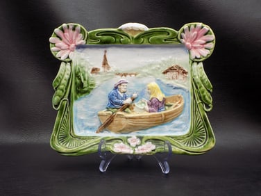 Rare vintage Majolica wall plaque