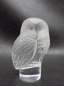Neat vintage signed Lalique France art glass owl