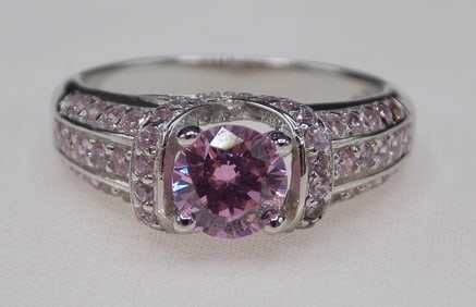 Beautiful 2 cwt pink topaz sterling silver ring