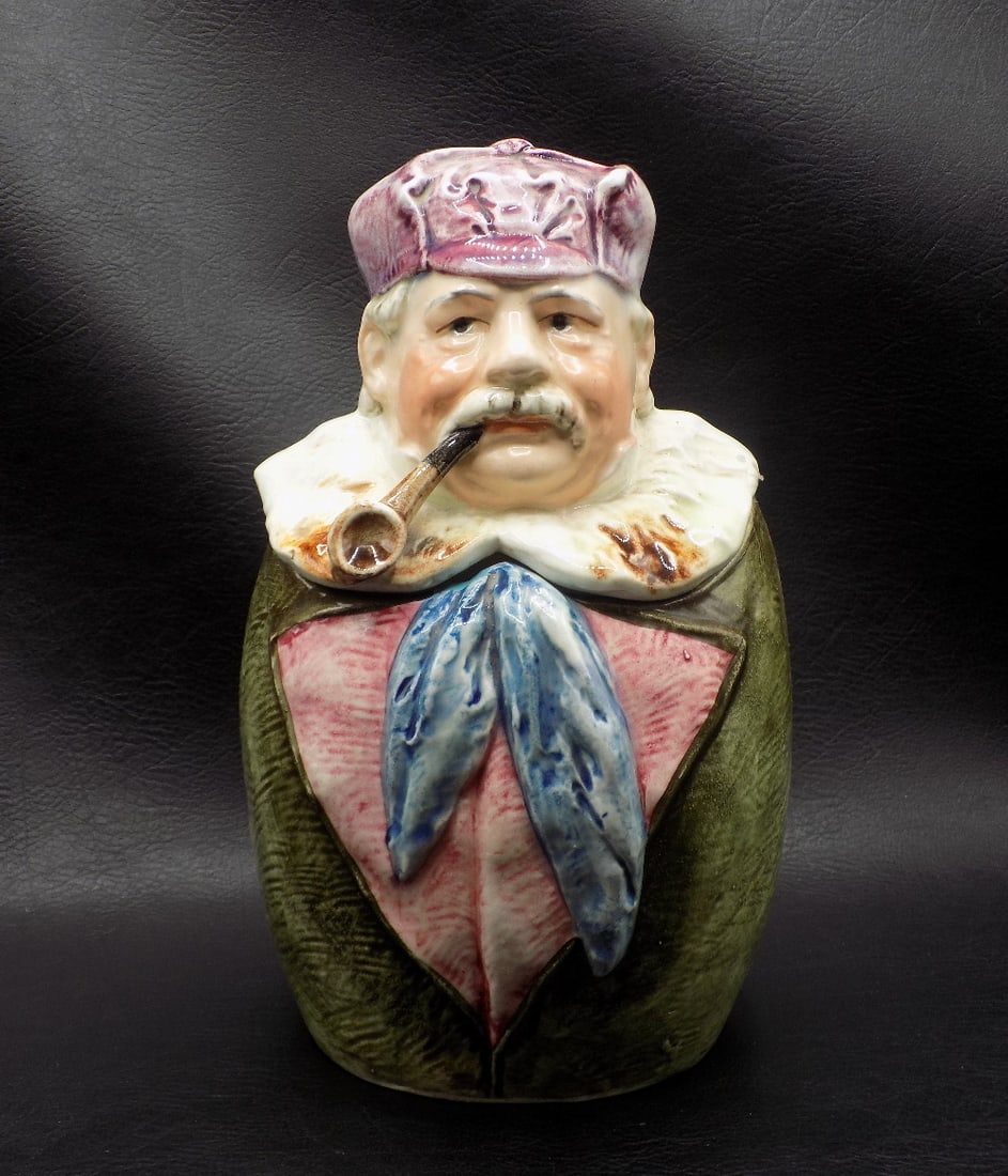 Handsome antique Majolica figural covered jar (1 of 10)