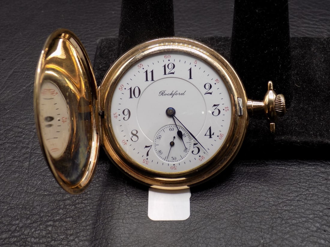 Antique Rockford 21 jewel hunting case pocket watch. (1 of 8)