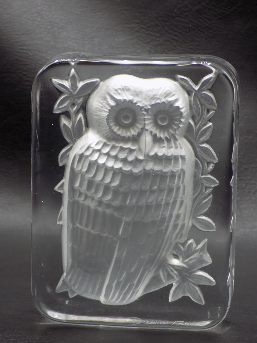 Lovely vintage Daum Nancy art glass owl paperweight (1 of 6)