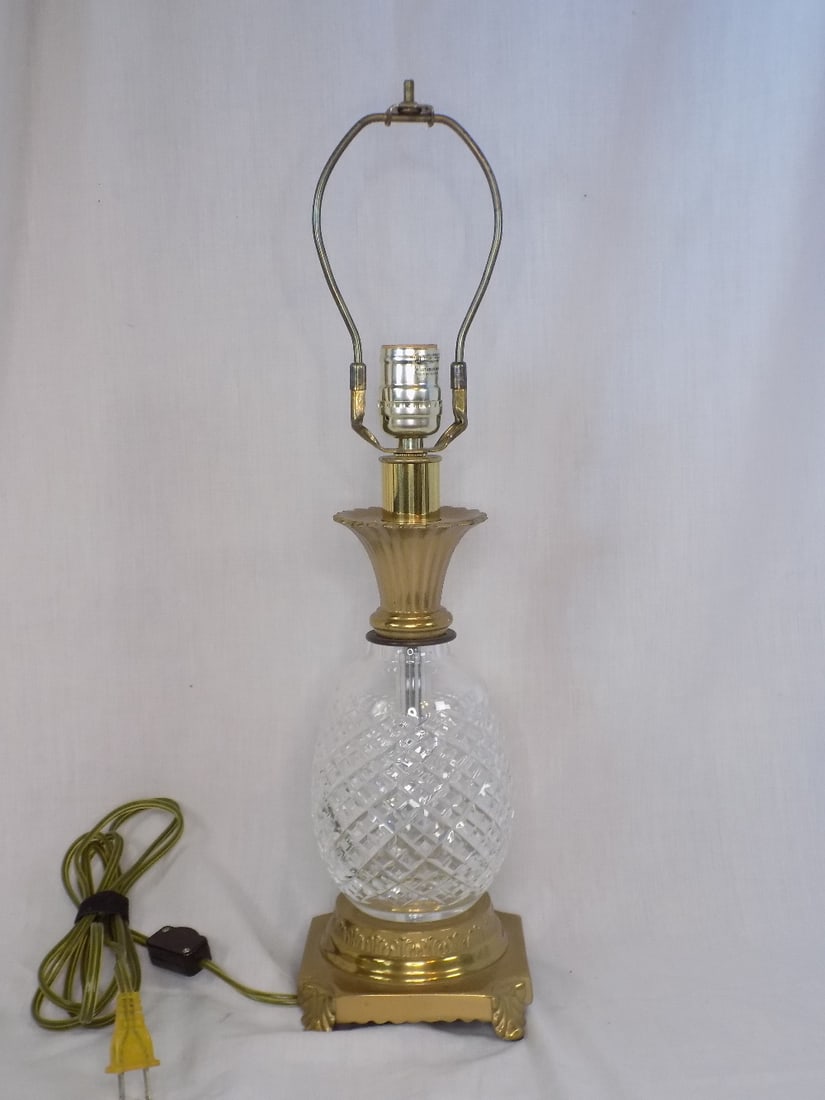Vintage signed Waterford crystal table lamp. (1 of 5)