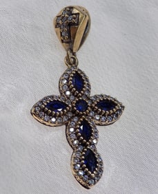Beautiful sapphire and topaz sterling pendant cross
