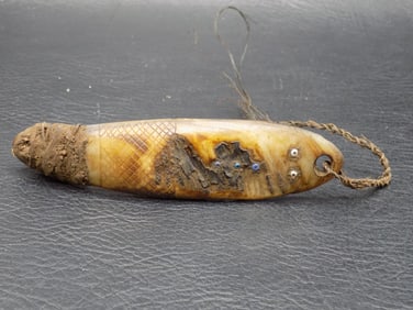 Rare 19 th century Inuit Eskimo 3 ½ inch fishing lure