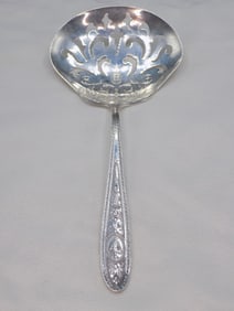 Fancy vintage International Wedgewood sterling silver serving fruit spoon