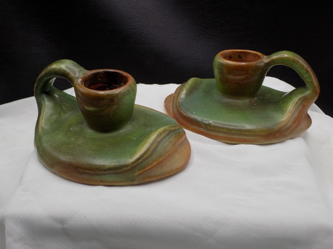 Beautiful pair of Weller art pottery finger candlesticks (1 of 6)