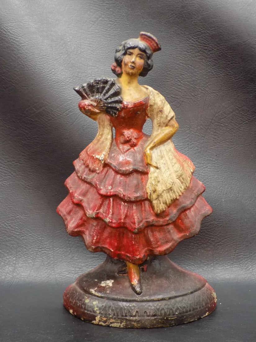 Antique cast iron door stop Spanish Dancer. (1 of 8)