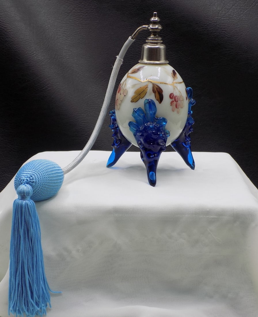 Fabulous vintage art glass perfume bottle with enamel decoration (1 of 11)