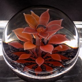 Vintage Caithness art glass paperweight Scotland.