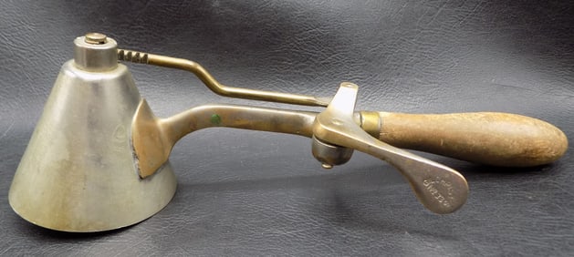 Vintage Gilchrist’s No. 33 ice cream scoop.
