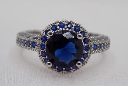 Beautiful 3 cwt blue topaz and white topaz sterling silver ring.