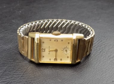 14 k gold Bulova wristwatch
