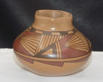 Vintage Native American Indian style decorated pot