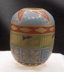 Vintage Native American Indian style decorated pot
