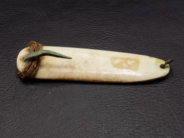 Rare 19th century Inuit Eskimo 3 ¾ inch fishing lure