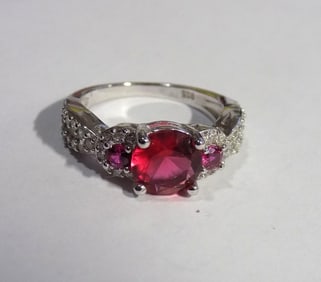 Beautiful 2 cwt ruby and white topaz sterling silver ring