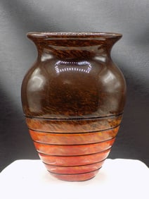 Beautiful midcentury modern art glass vase