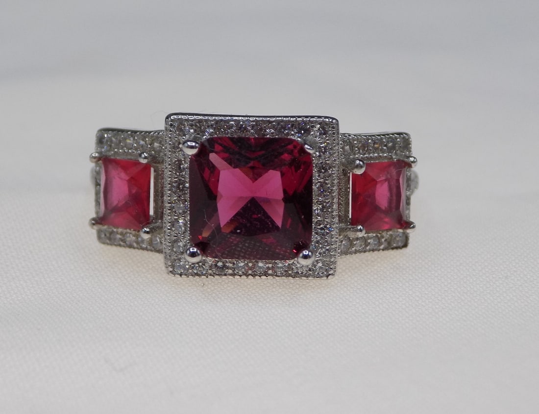 Beautiful 3 cwt ruby and white topaz sterling silver ring (1 of 5)