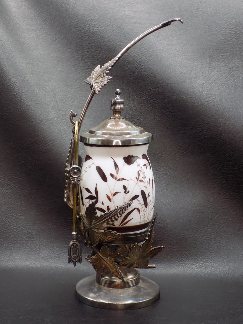 Exceptional antique Meridan art glass pickle castor (1 of 12)