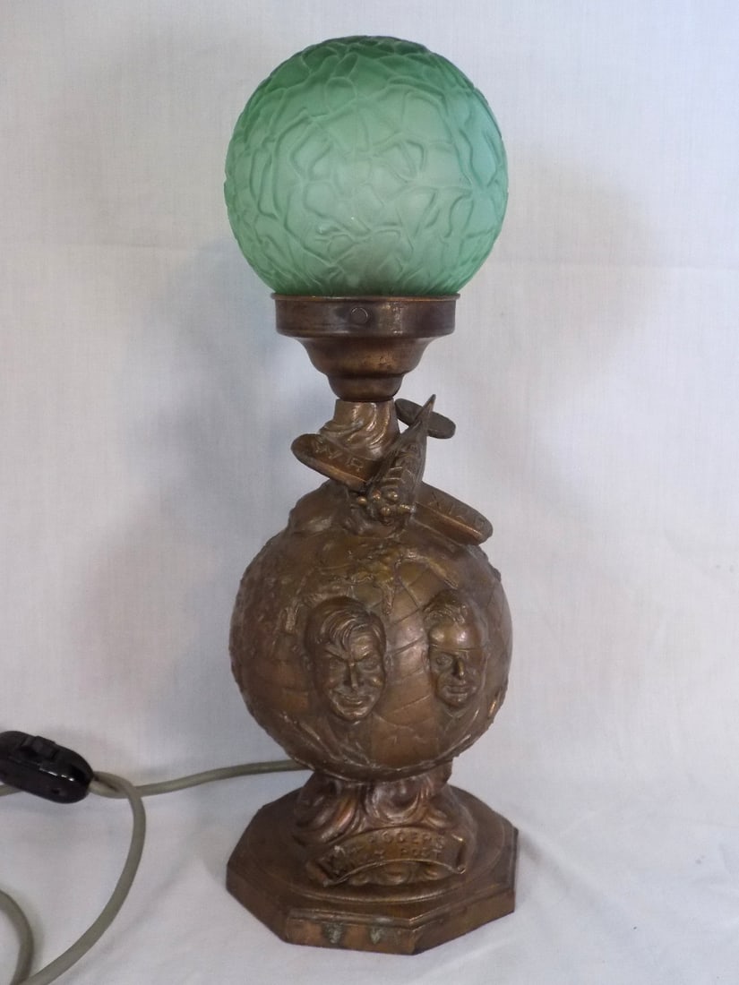 Vintage  Will Rogers and Wiley Post Commemorative lamp (1 of 9)