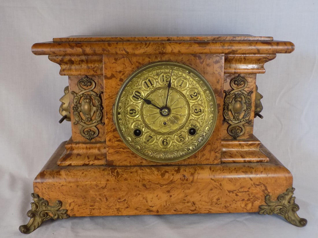 Vintage  Seth Thomas Adamantine mantle clock (1 of 12)