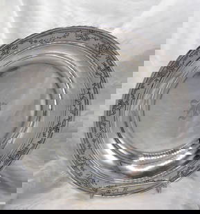 Vintage Gorham Putman sterling silver serving bowl: Vintage Gorham Putman sterling silver serving bowl. Marked as shown in photo. In very good original as found condition. Great quality and detail. 9 &frac12; wide x 1 &frac34; tall. Weighs 338 grams. F