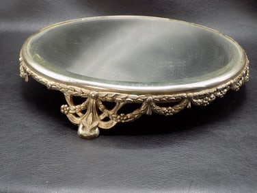 Beautiful vintage beveled glass plateau mirror.