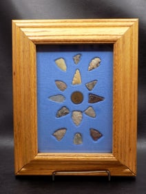 Native American Indian antique arrowhead Bird Point shadowbox display