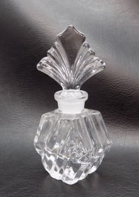 Vintage led crystal perfume bottle