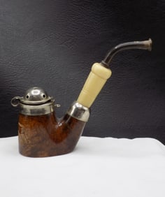 Antique Standard Briar Pipe with carved deer in wood