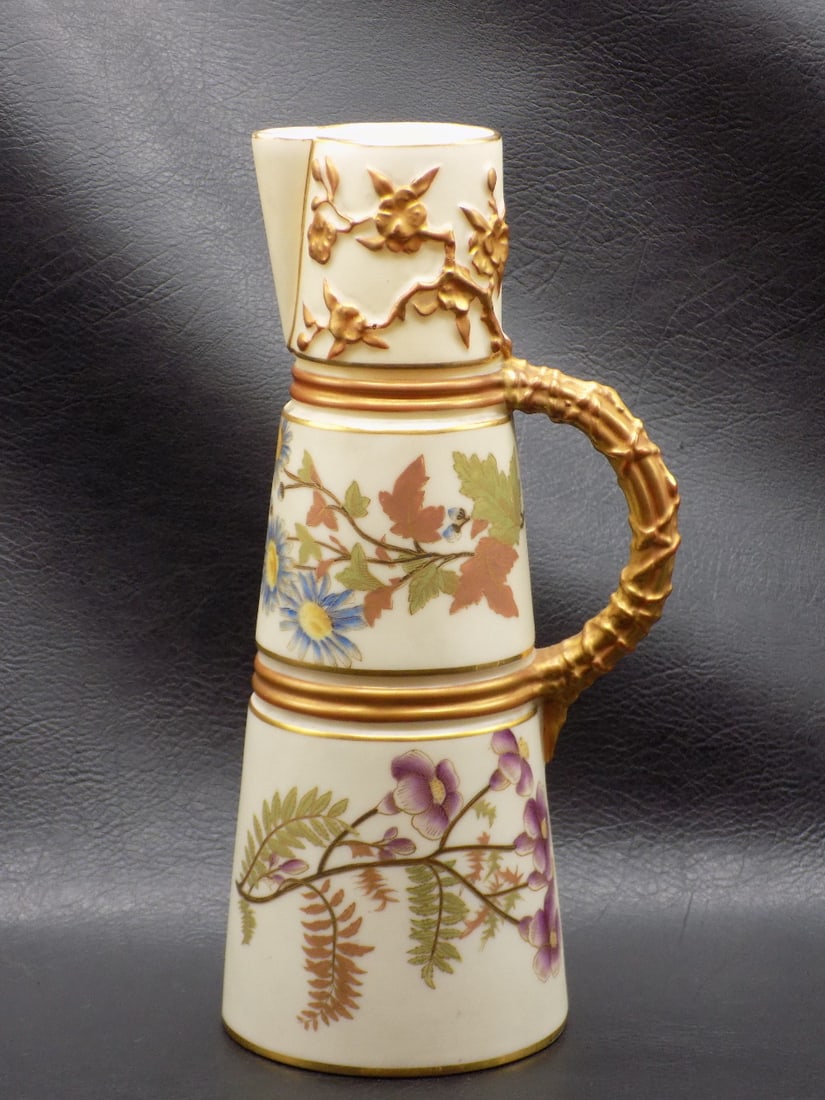 Exceptional antique Royal Worcester porcelain pitcher (1 of 11)