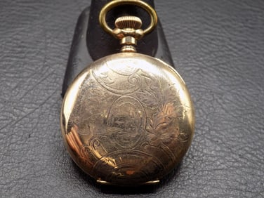 Antique Waltham fancy gold fill hunting case pocket watch.
