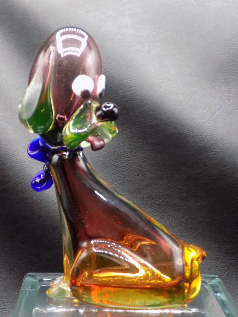 Wonderful midcentury Murano Venetian art glass dog. (1 of 9)