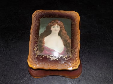 Splendid antique covered porcelain jewelry box with portrait