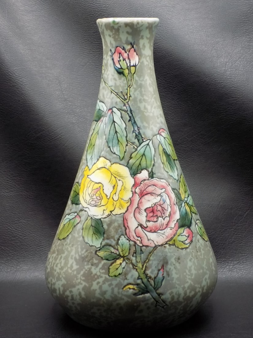 Fine antique Turn Teplitz Amphora Art Nouveau vase (1 of 7)
