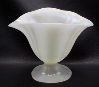 Vintage Steuben iridescent calcite art glass vase.