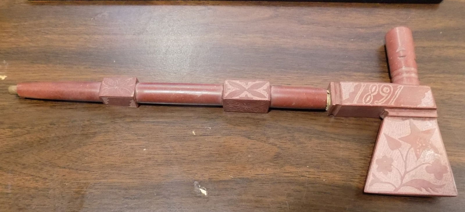 Exceptional Native American Indian catlinite dated 1891 pipe (1 of 6)