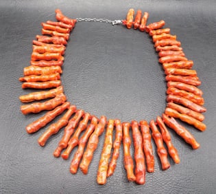 Vintage coral  necklace